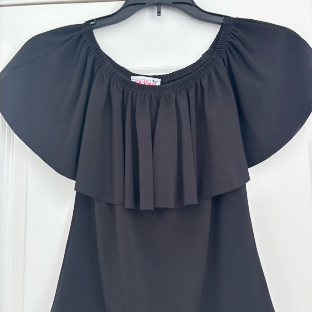 Black Off-Shoulder One-Piece Top - Picture 5 of 8